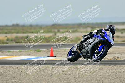 media/Apr-18-2025-TrackDaz (Fri) [[45f5874c44]]/C Group/Session 1 (Turn 7)/